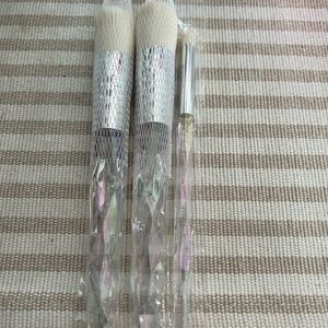 Fresh Coast makeup brushes